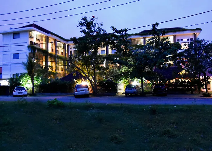 Hotel Ganga &